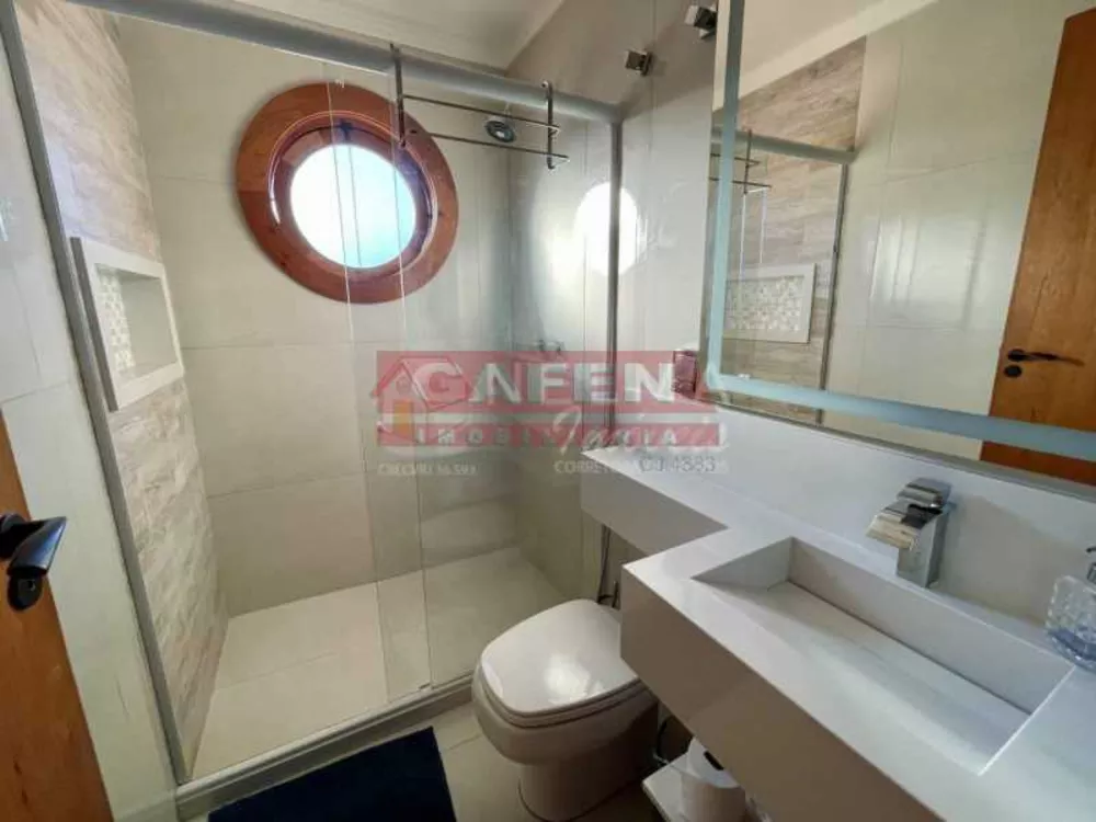 Casa, 7 quartos, 360 m² - Foto 1