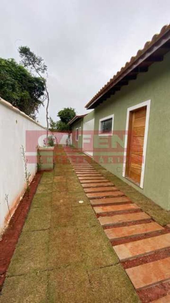 Casa de Condomínio à venda com 3 quartos, 120m² - Foto 1