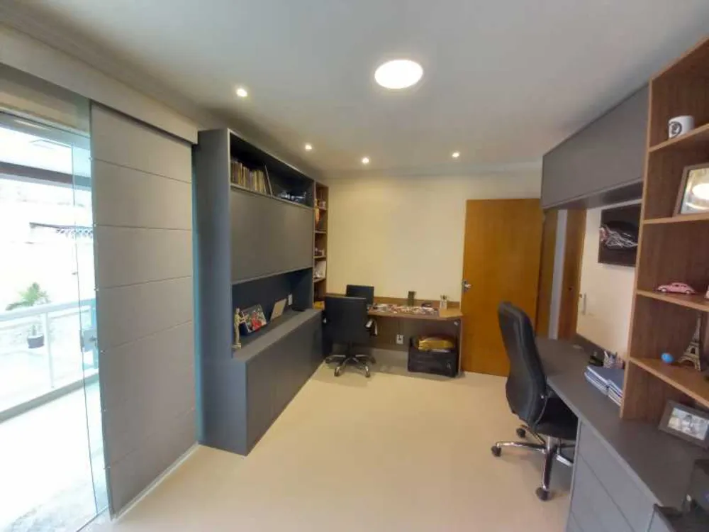 Casa, 4 quartos, 240 m² - Foto 24