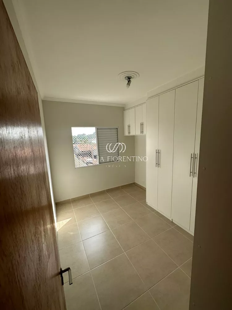 Apartamento à venda com 2 quartos, 72m² - Foto 4