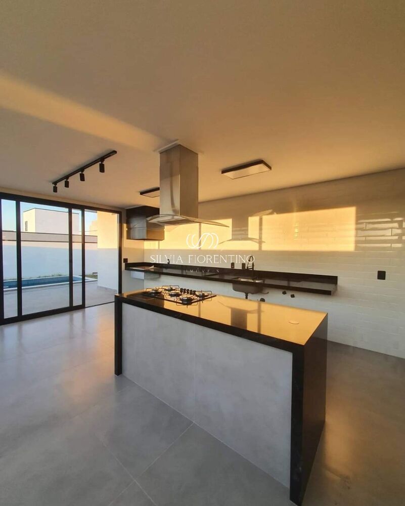 Casa à venda com 3 quartos, 360m² - Foto 5