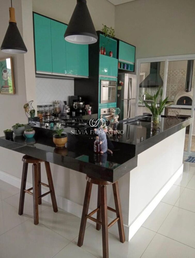 Casa, 3 quartos, 672 m² - Foto 1