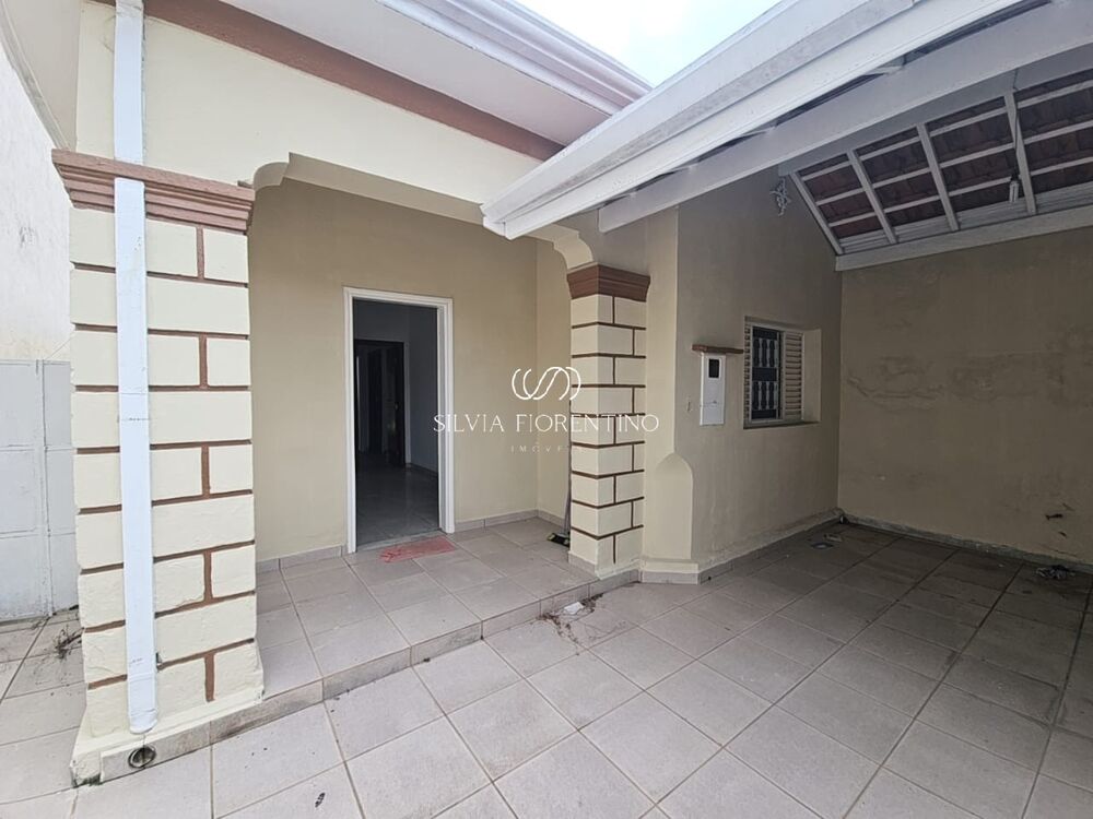 Casa, 3 quartos, 216 m² - Foto 1