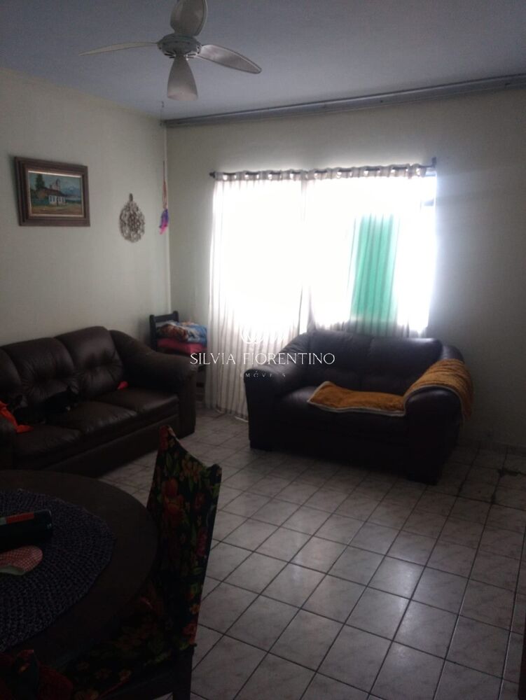 Casa à venda com 3 quartos, 250m² - Foto 3