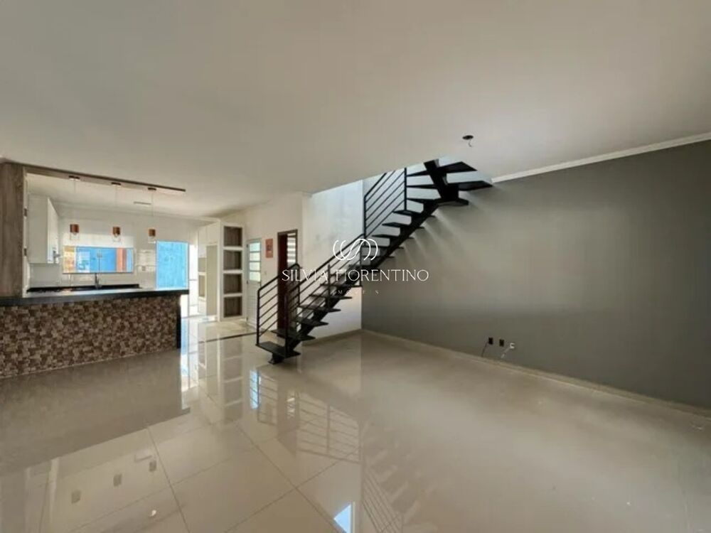 Casa, 3 quartos, 153 m² - Foto 1