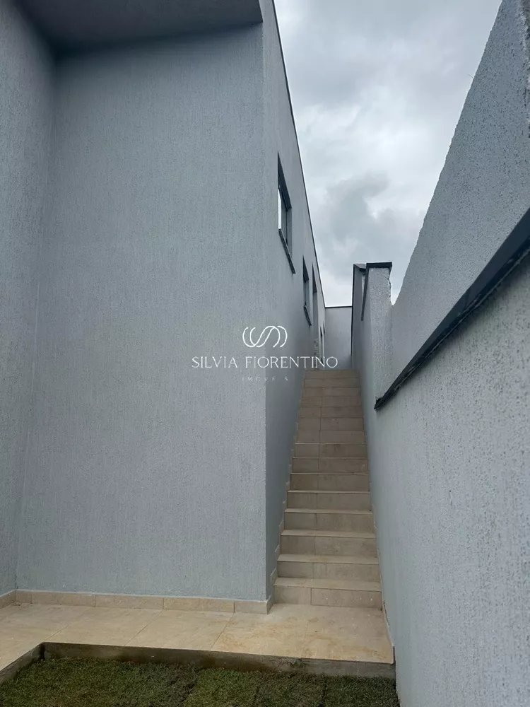 Casa à venda com 3 quartos, 150m² - Foto 3