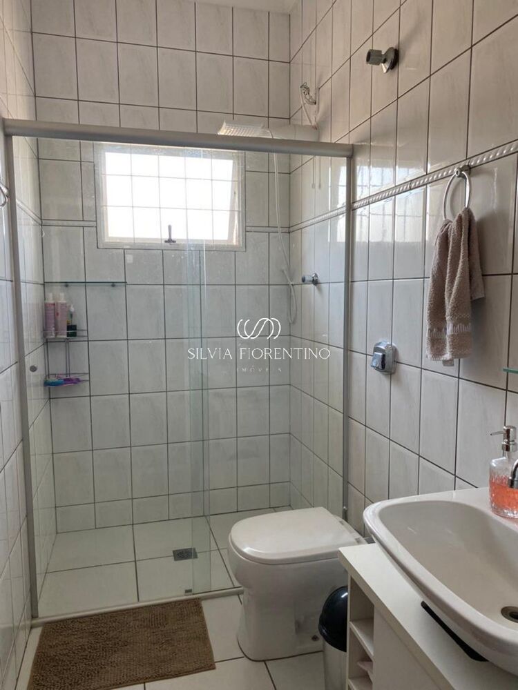 Casa à venda com 3 quartos, 286m² - Foto 8