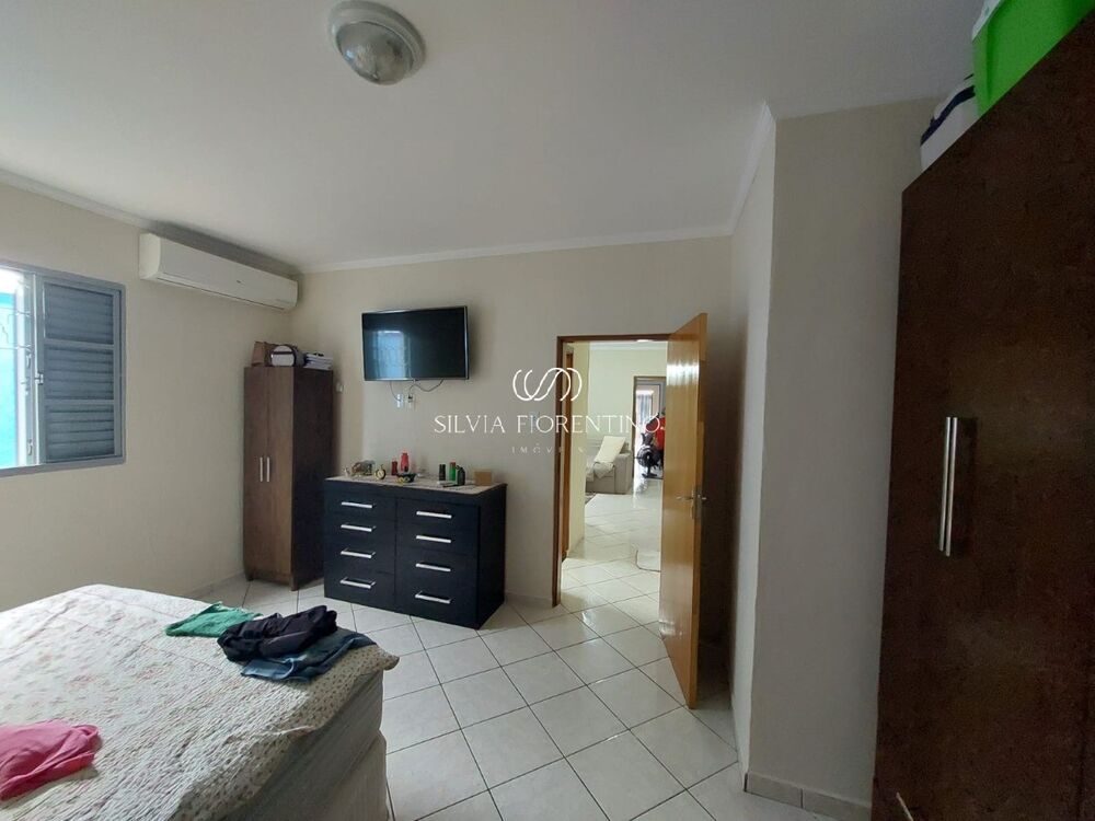 Casa, 3 quartos, 356 m² - Foto 4
