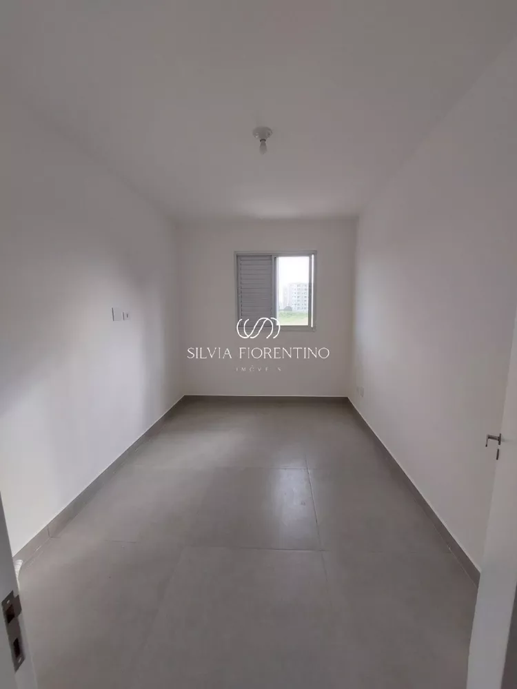 Apartamento à venda com 2 quartos, 65m² - Foto 3