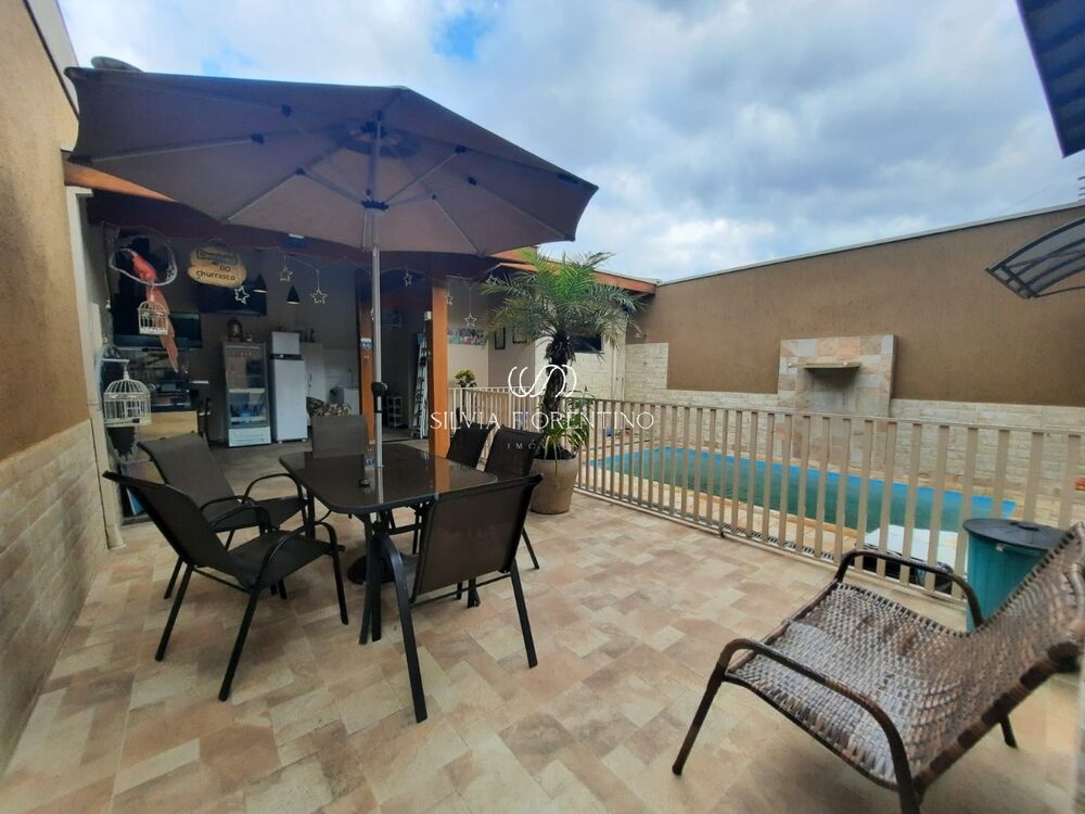 Casa, 3 quartos, 240 m² - Foto 3