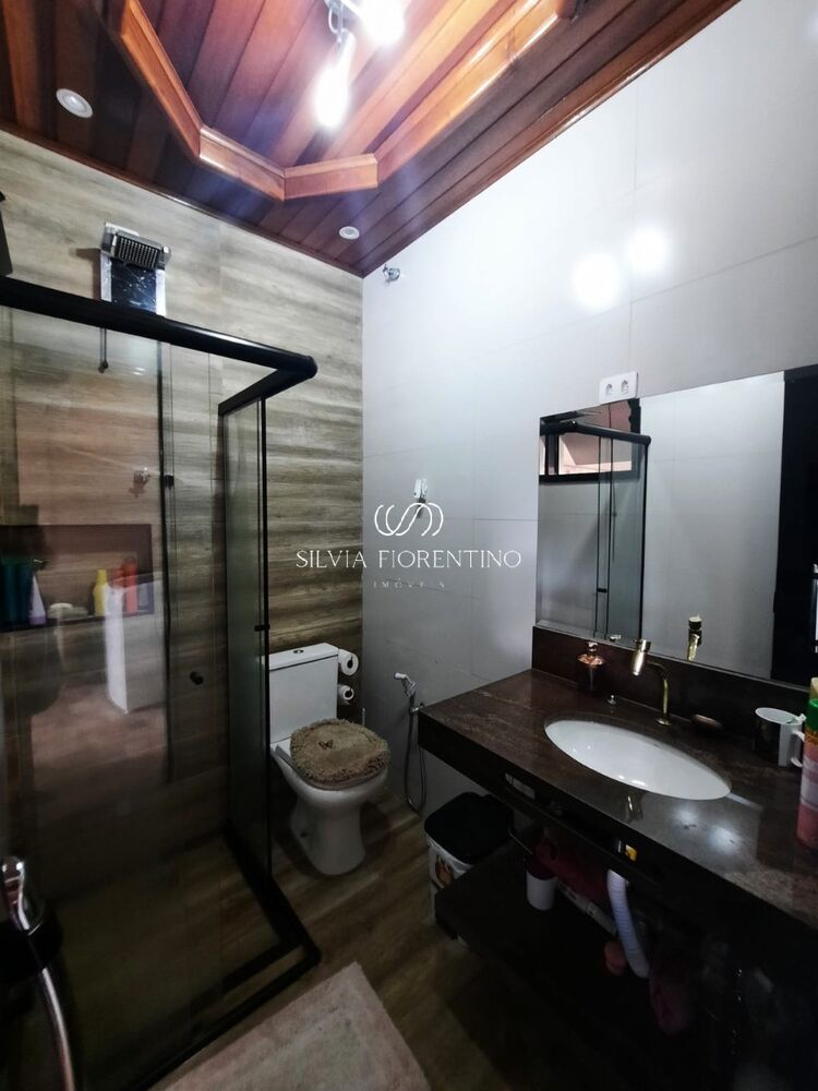 Casa, 3 quartos, 240 m² - Foto 17