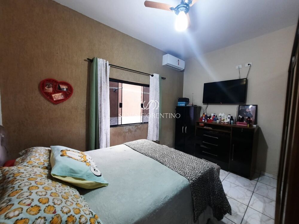 Casa, 3 quartos, 240 m² - Foto 13