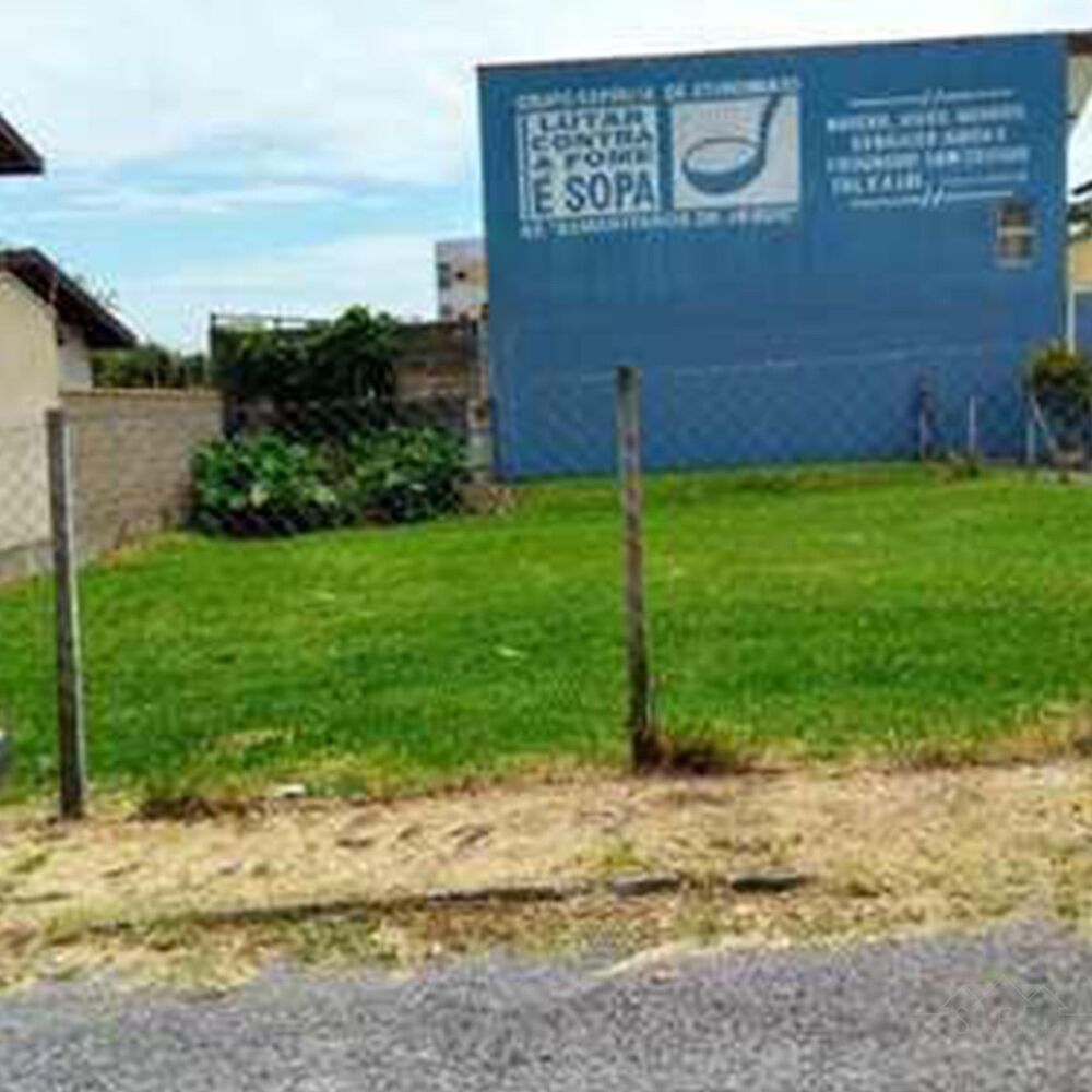 Terreno à venda, 400m² - Foto 1