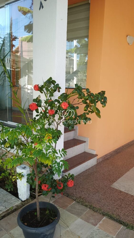 Casa à venda com 3 quartos, 300m² - Foto 19
