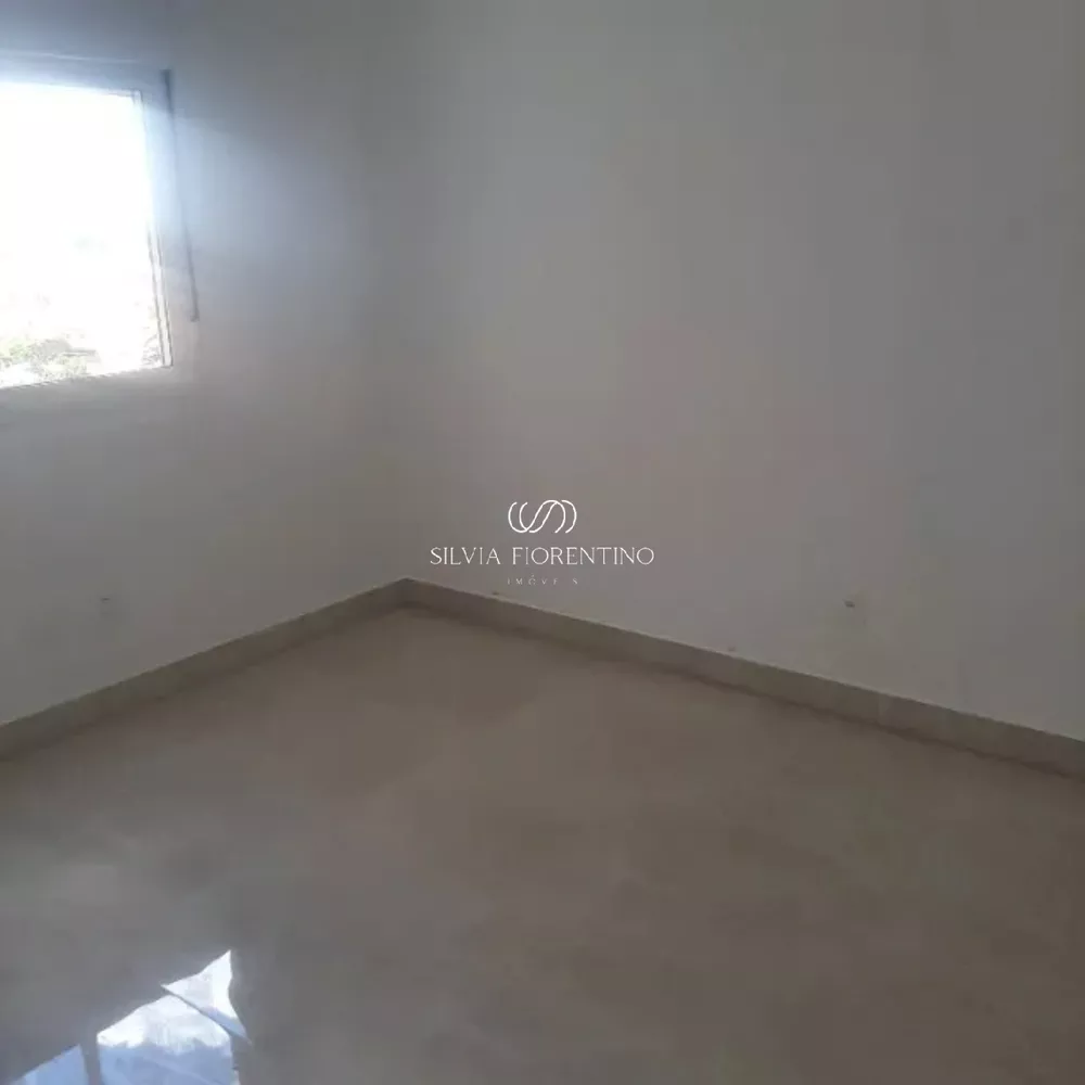 Apartamento à venda com 2 quartos, 77m² - Foto 4