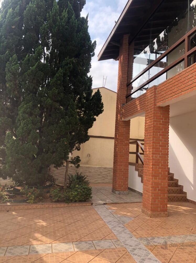 Casa, 4 quartos, 200 m² - Foto 3