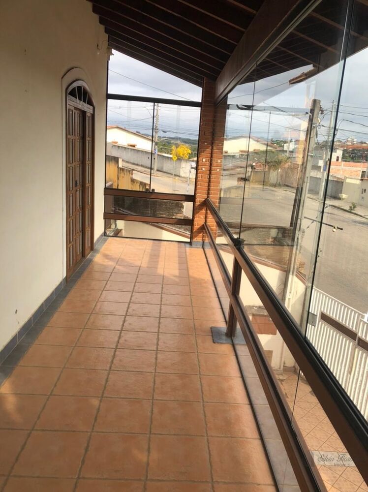 Casa, 4 quartos, 200 m² - Foto 13