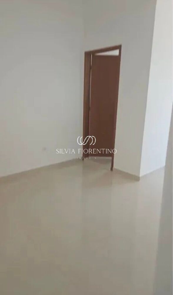 Casa à venda com 3 quartos, 200m² - Foto 4