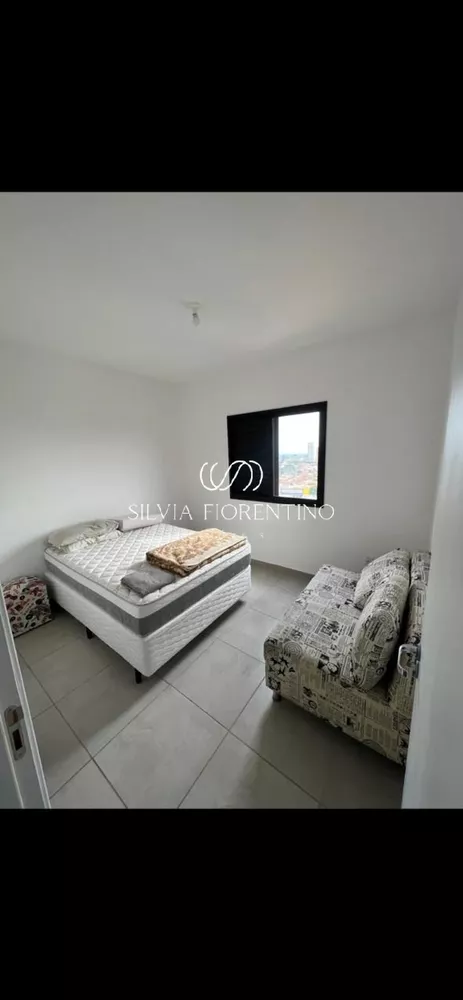 Apartamento à venda com 2 quartos, 76m² - Foto 2