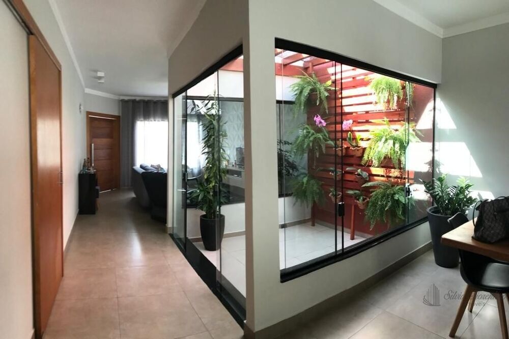 Casa, 2 quartos, 250 m² - Foto 1