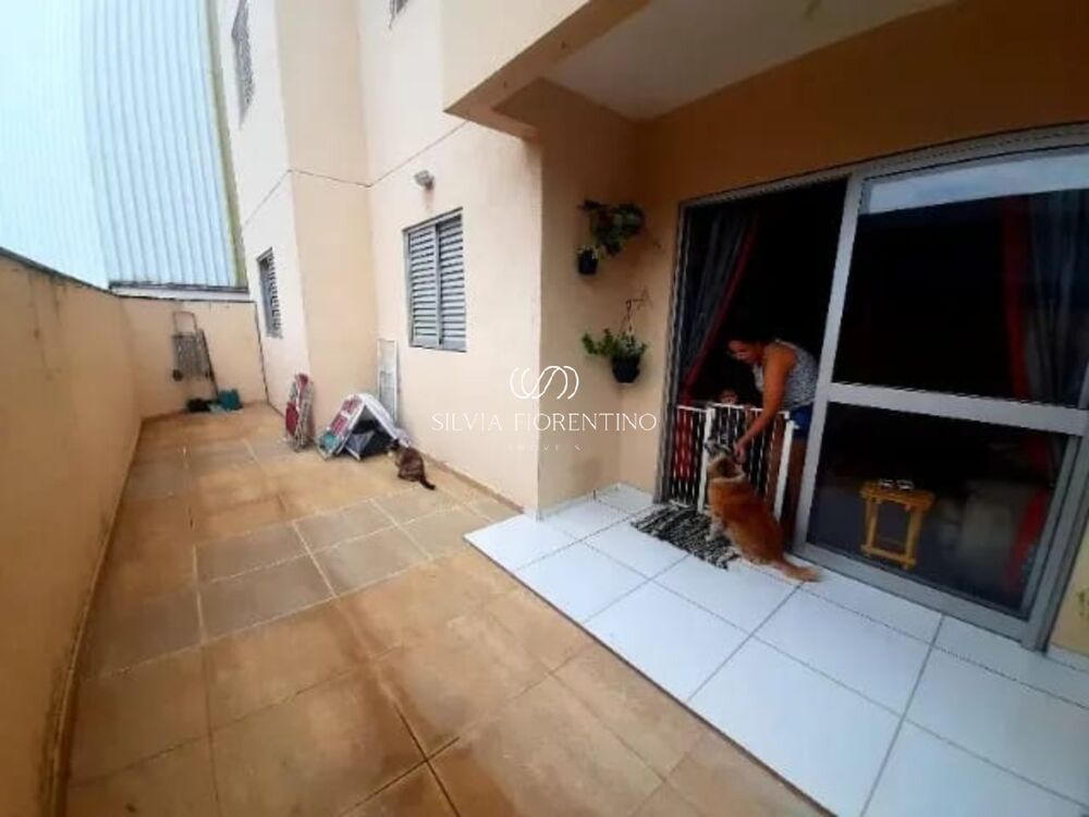 Apartamento à venda com 3 quartos, 82m² - Foto 13