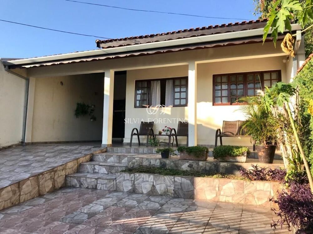 Casa, 3 quartos, 168 m² - Foto 1