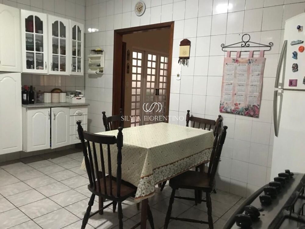 Casa, 3 quartos, 168 m² - Foto 5