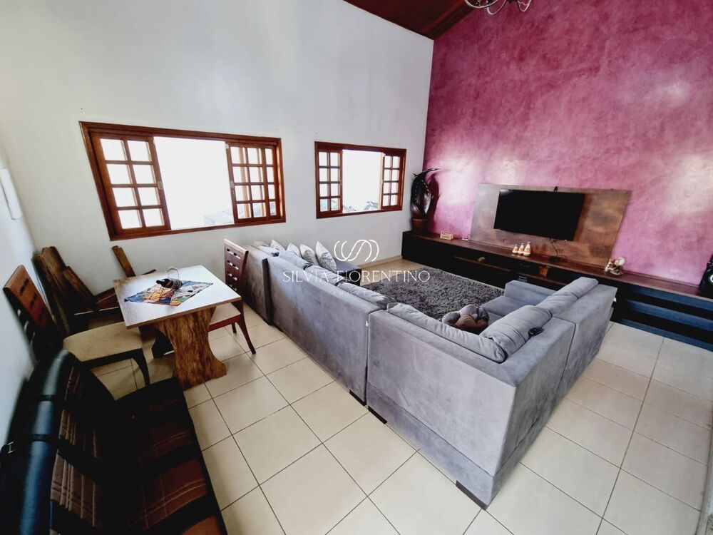 Casa, 3 quartos, 350 m² - Foto 1