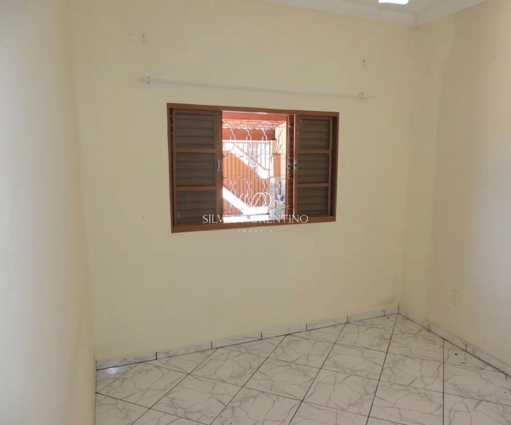 Casa, 3 quartos, 225 m² - Foto 11