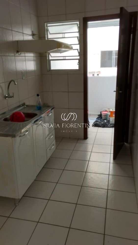 Apartamento à venda com 2 quartos, 52m² - Foto 4