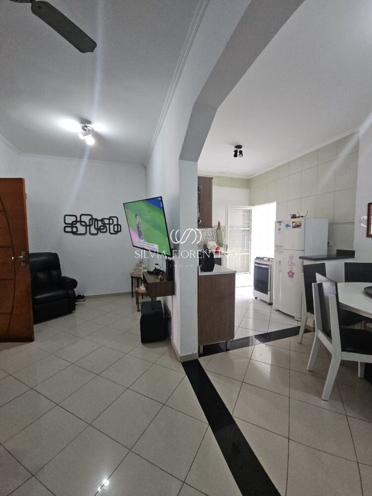 Casa à venda com 3 quartos, 137m² - Foto 3