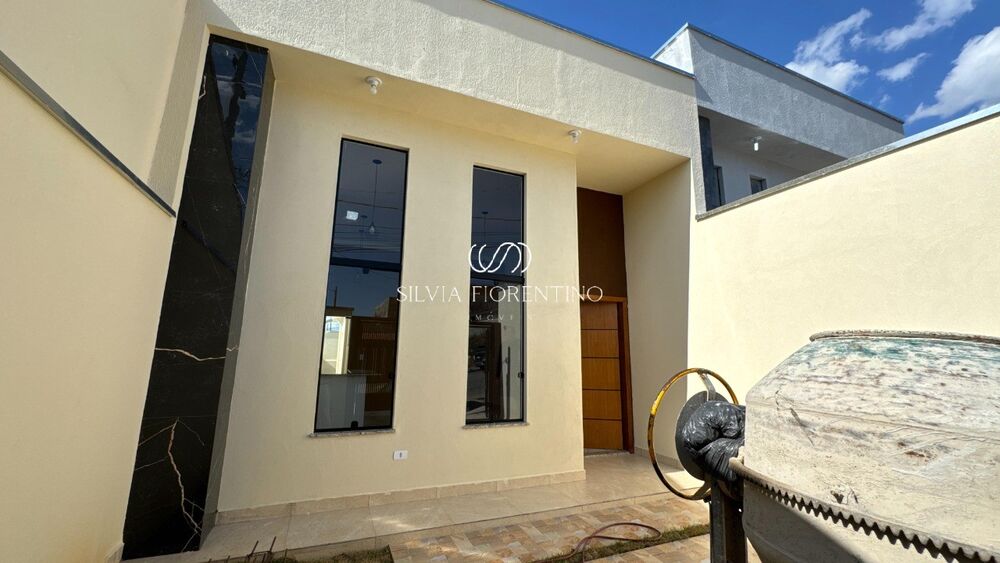 Casa, 2 quartos, 137 m² - Foto 1