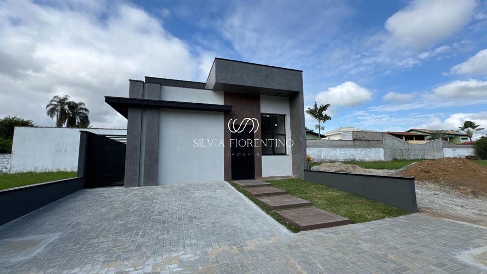 Casa, 2 quartos, 168 m² - Foto 1