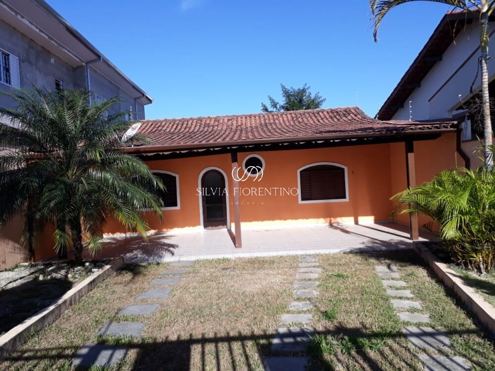Casa, 3 quartos, 250 m² - Foto 1