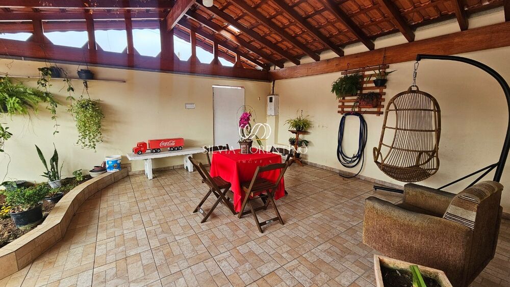 Casa, 2 quartos, 125 m² - Foto 1