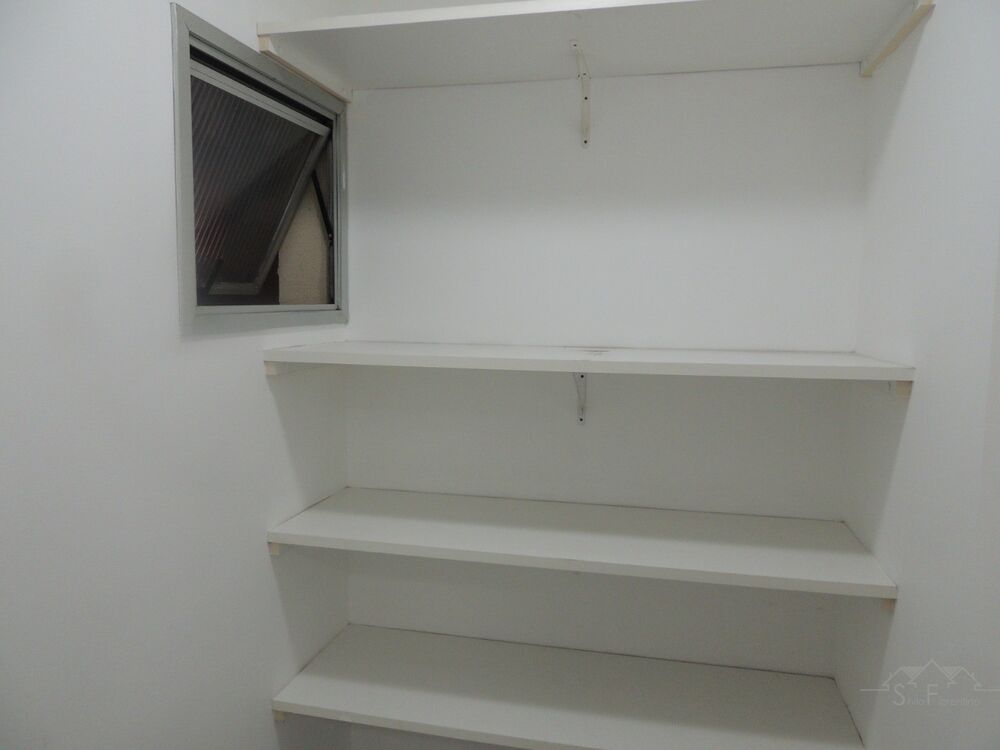 Apartamento à venda com 3 quartos, 87m² - Foto 2