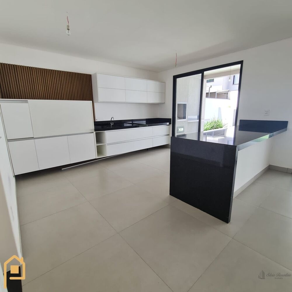 Casa, 3 quartos, 242 m² - Foto 18
