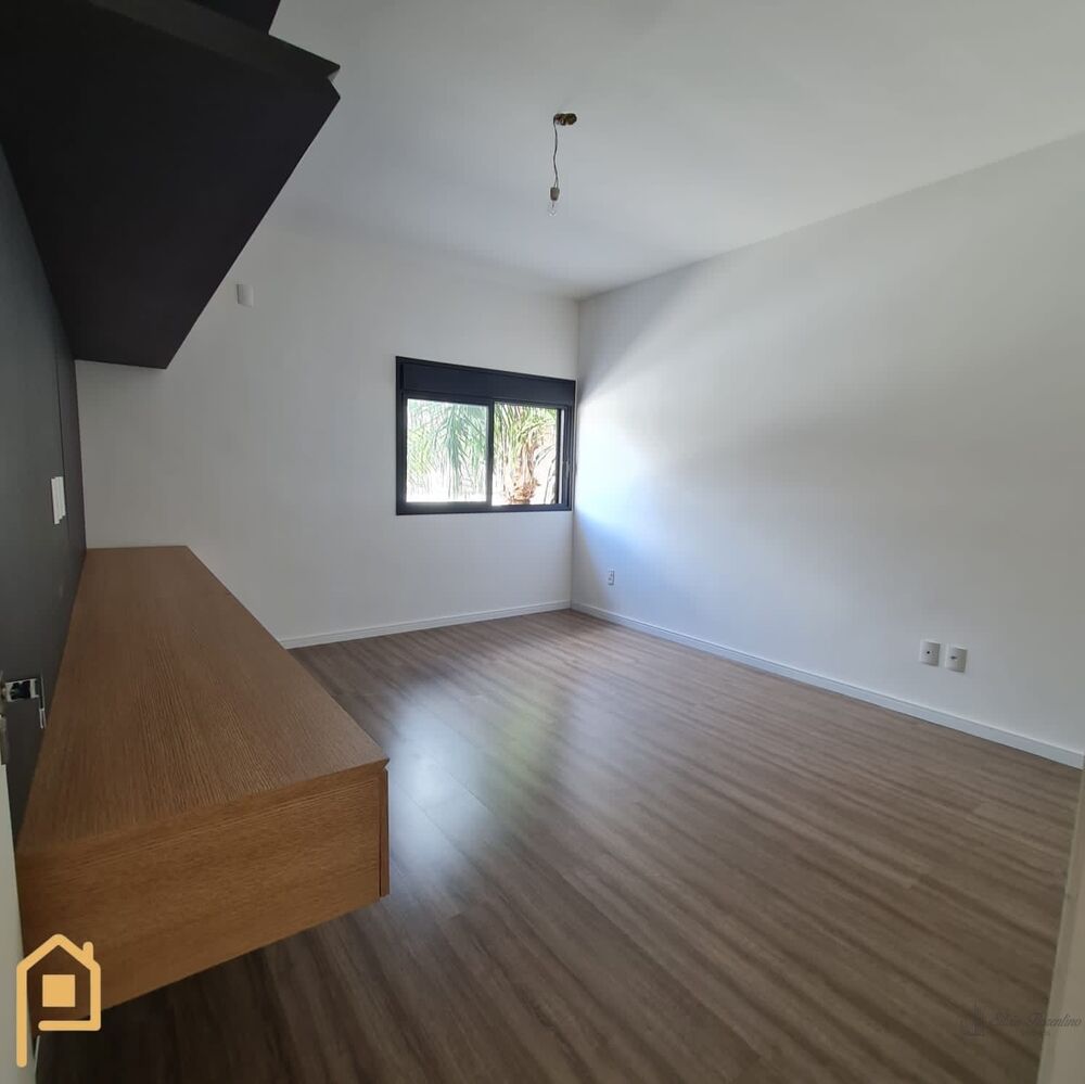 Casa, 3 quartos, 242 m² - Foto 5