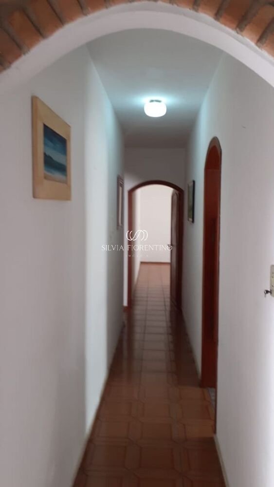 Casa à venda com 4 quartos, 170m² - Foto 8