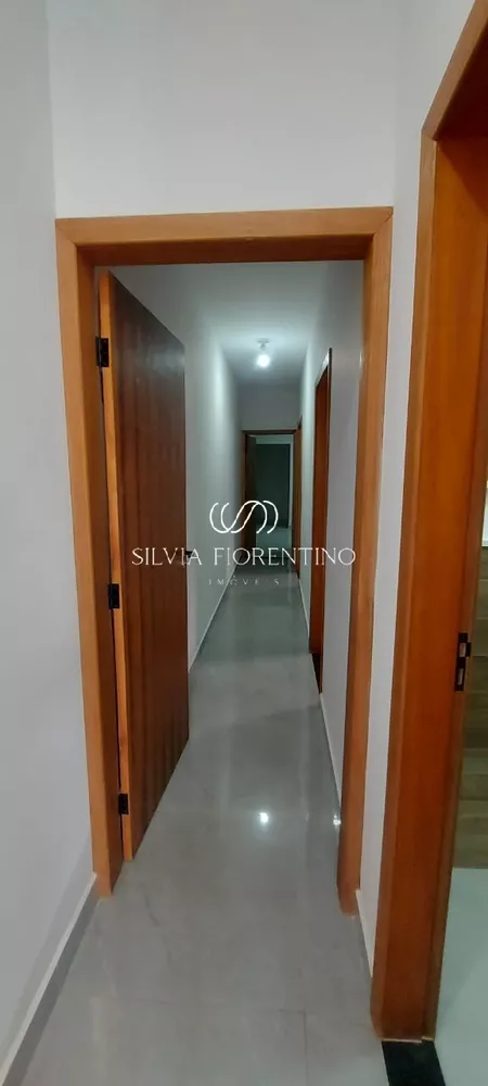 Casa à venda com 3 quartos, 150m² - Foto 3