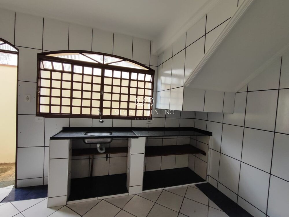 Casa, 4 quartos, 125 m² - Foto 2