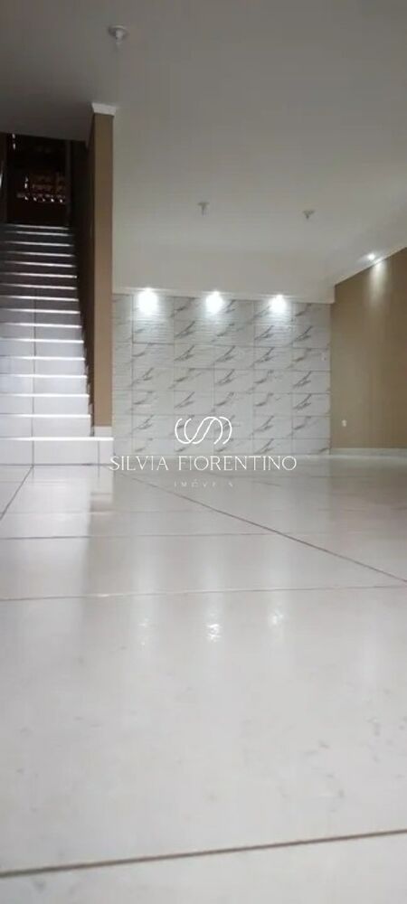 Casa, 2 quartos, 215 m² - Foto 3