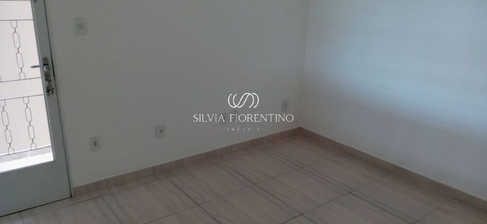 Casa à venda com 2 quartos, 125m² - Foto 15