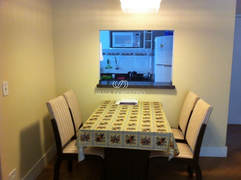 Apartamento à venda com 2 quartos, 65m² - Foto 2