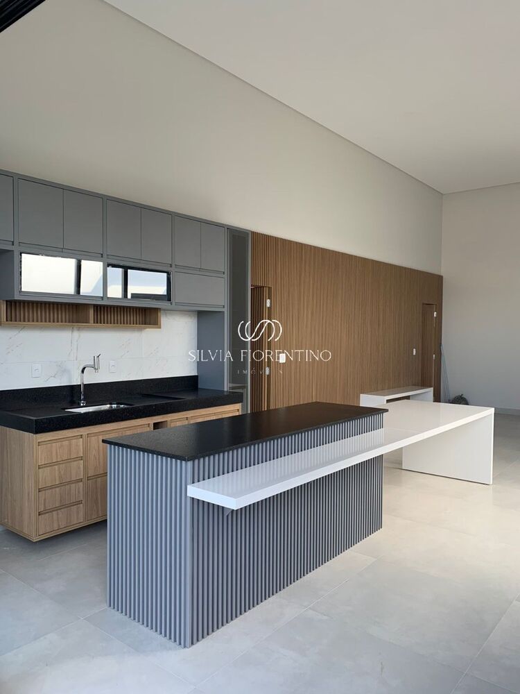 Casa, 3 quartos, 143 m² - Foto 1
