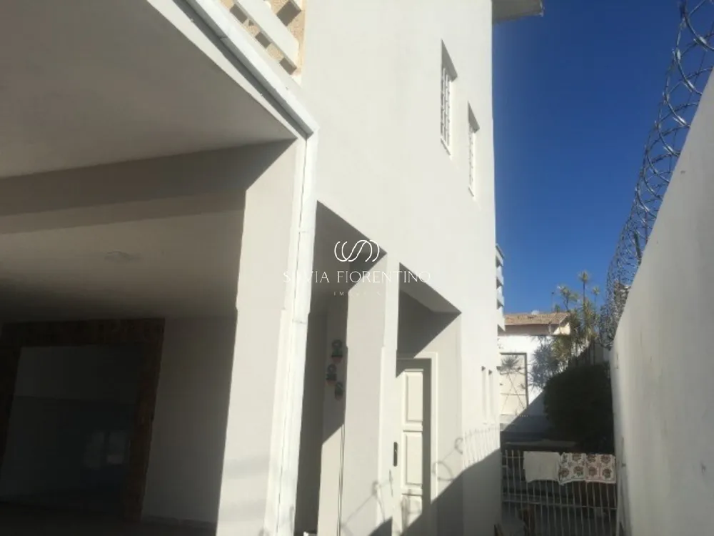 Casa, 4 quartos, 340 m² - Foto 2