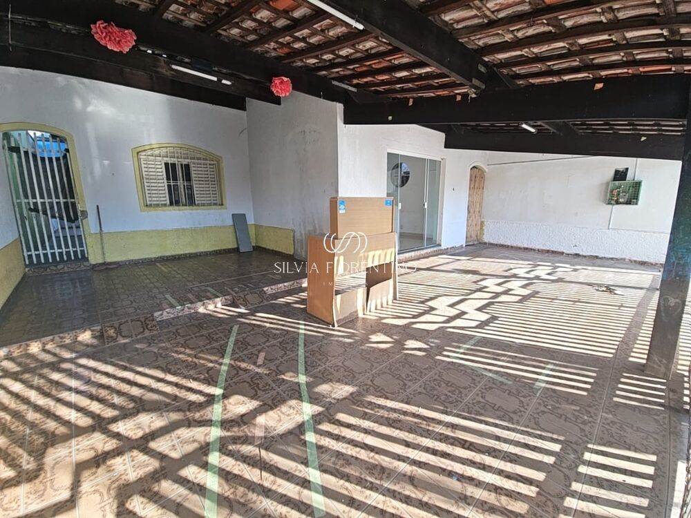 Casa, 3 quartos, 360 m² - Foto 2