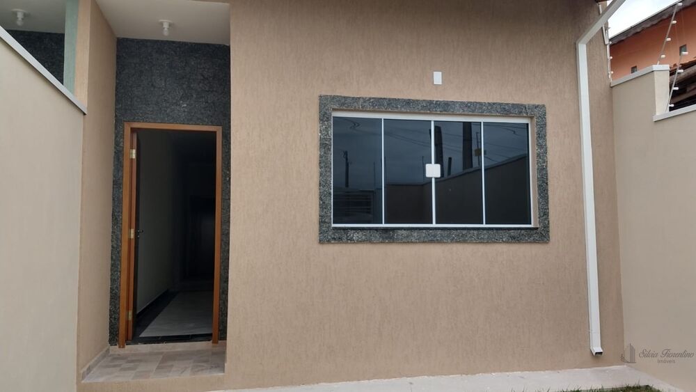 Casa à venda com 2 quartos, 75m² - Foto 3