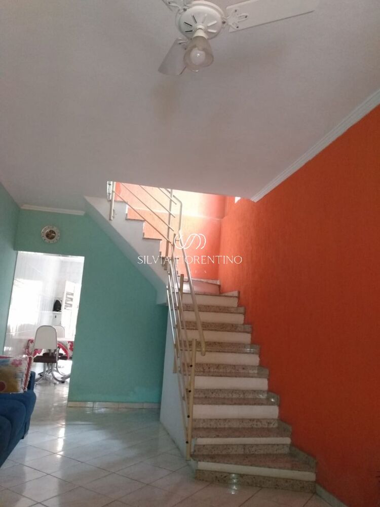 Casa, 3 quartos, 250 m² - Foto 4