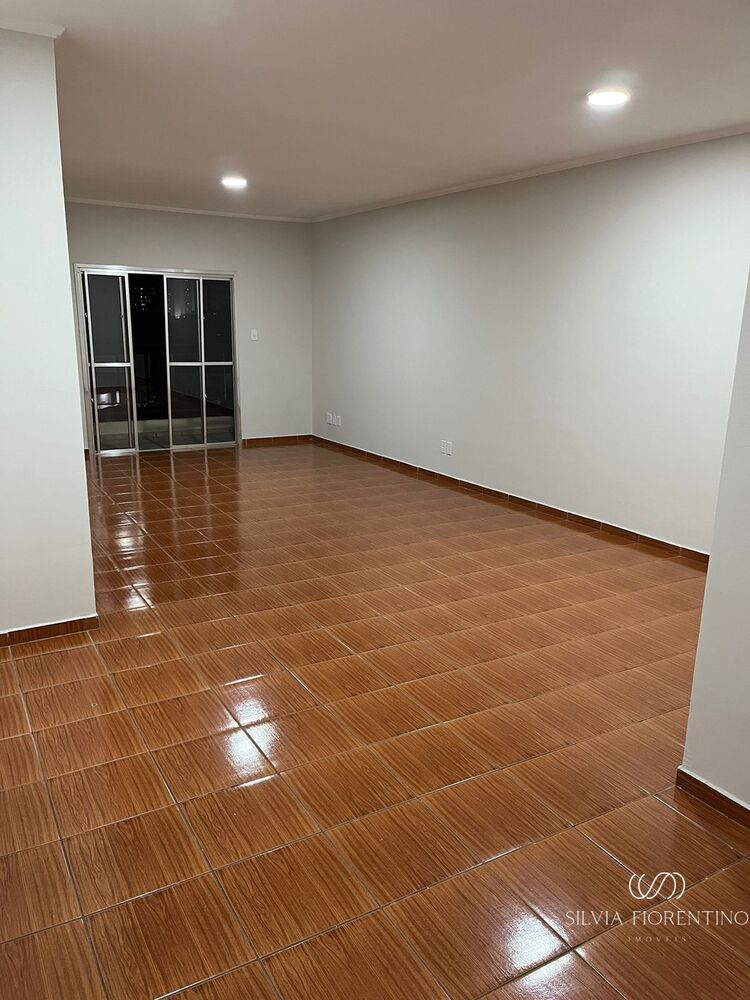 Apartamento, 3 quartos, 123 m² - Foto 2